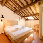 Borgo Pio By Buddyrent