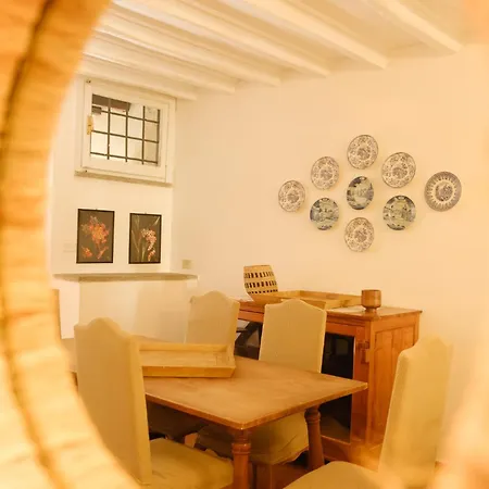 Apartment Borgo Pio By Buddyrent Rome