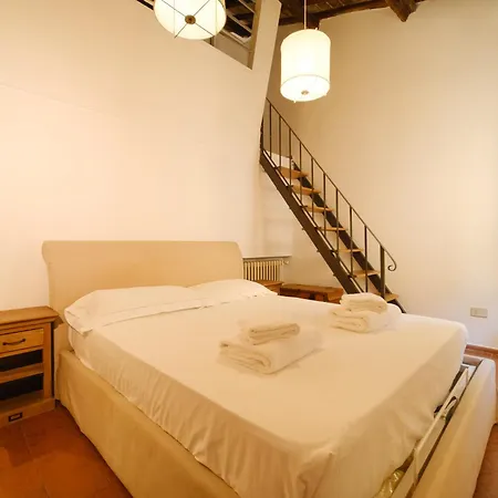 Borgo Pio By Buddyrent * Rome