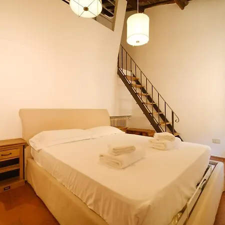 Borgo Pio By Buddyrent Apartment *