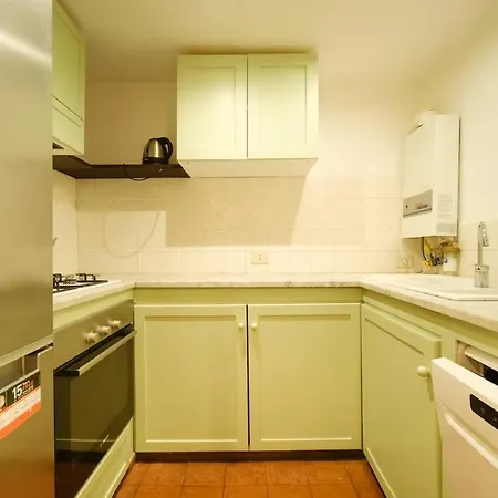 Apartment Borgo Pio By Buddyrent Rome