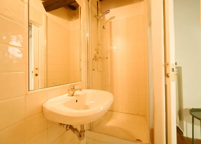 Borgo Pio By Buddyrent * Rome