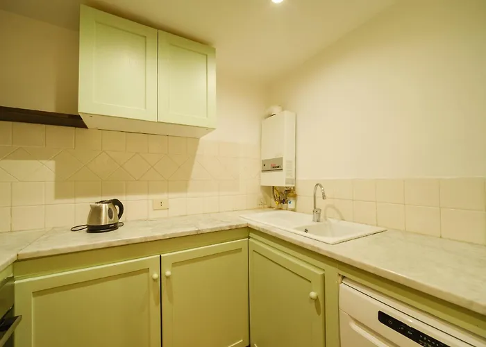 Borgo Pio By Buddyrent