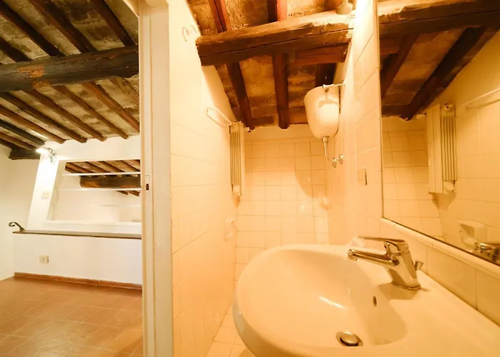 Borgo Pio By Buddyrent * Rome