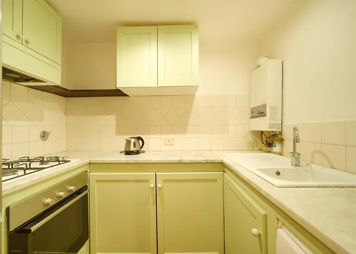 Borgo Pio By Buddyrent * Rome