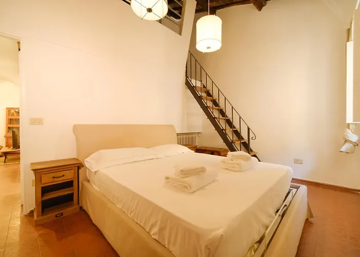 Borgo Pio By Buddyrent * Rome